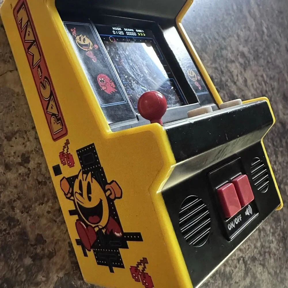 Basic Fun vintage pac